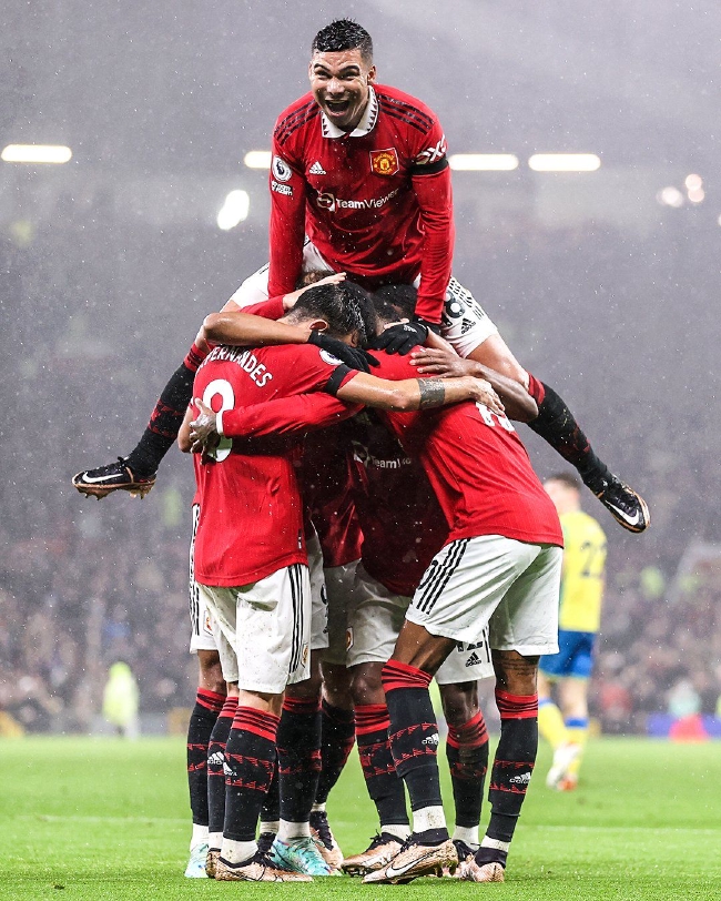 成了历史性 成了历史性